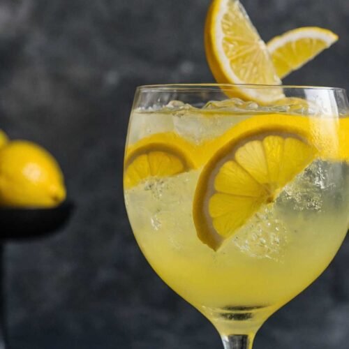 Limoncello Spritz